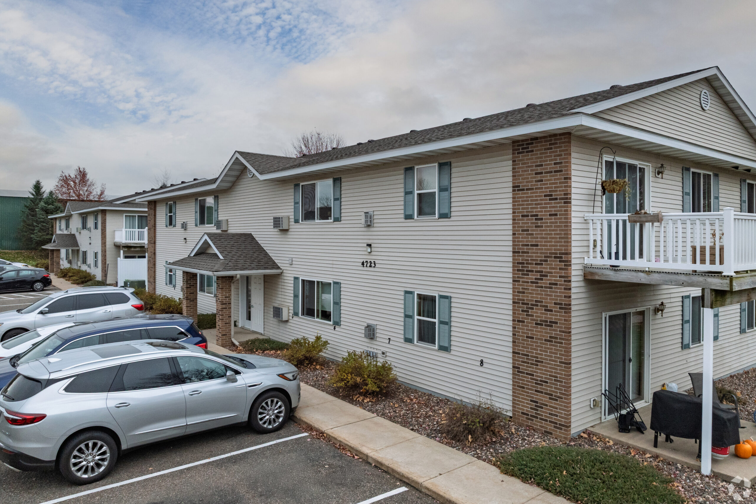 Gateway Ridge Apartments